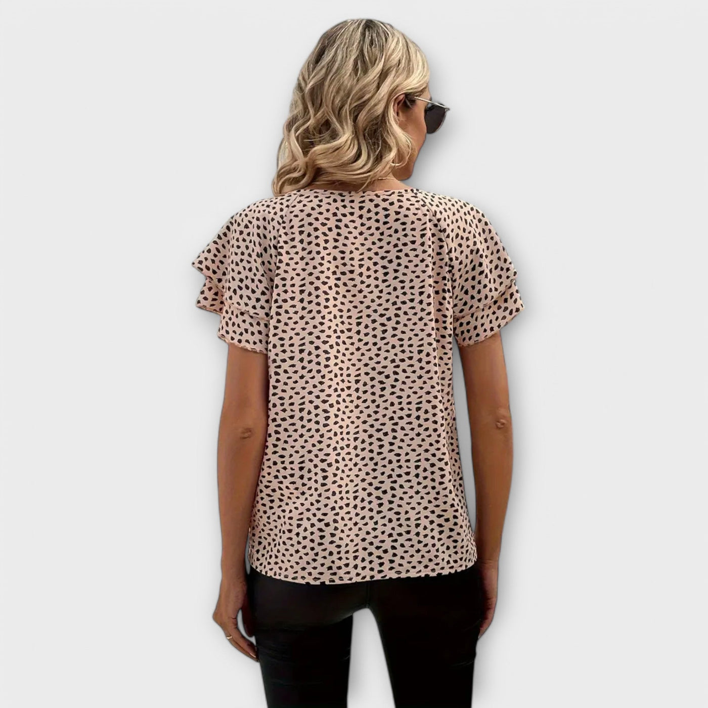 Emily – Blouse avec Imprimé Intégral et Détails Volants