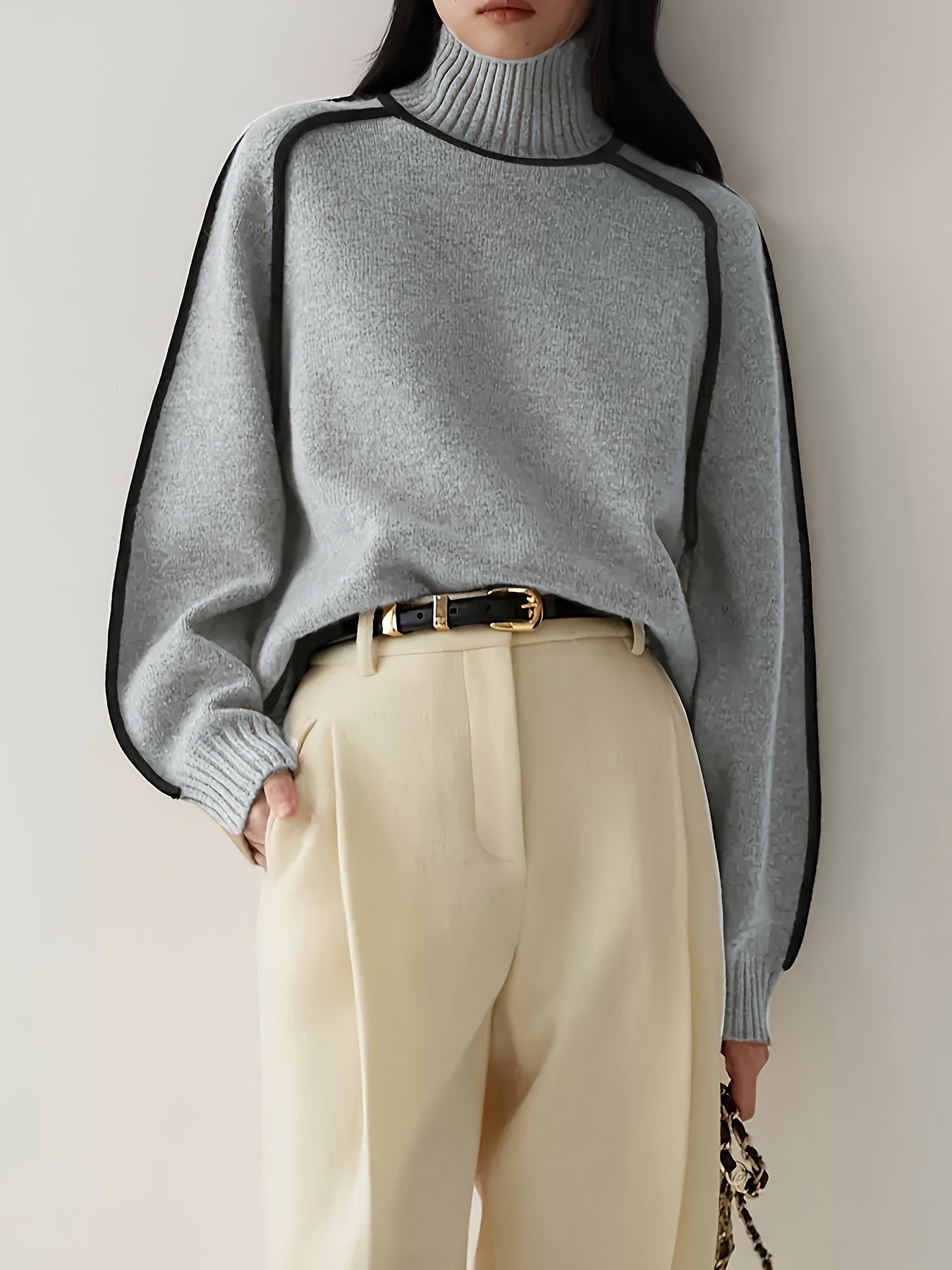 Inès – Pull col roulé délicat