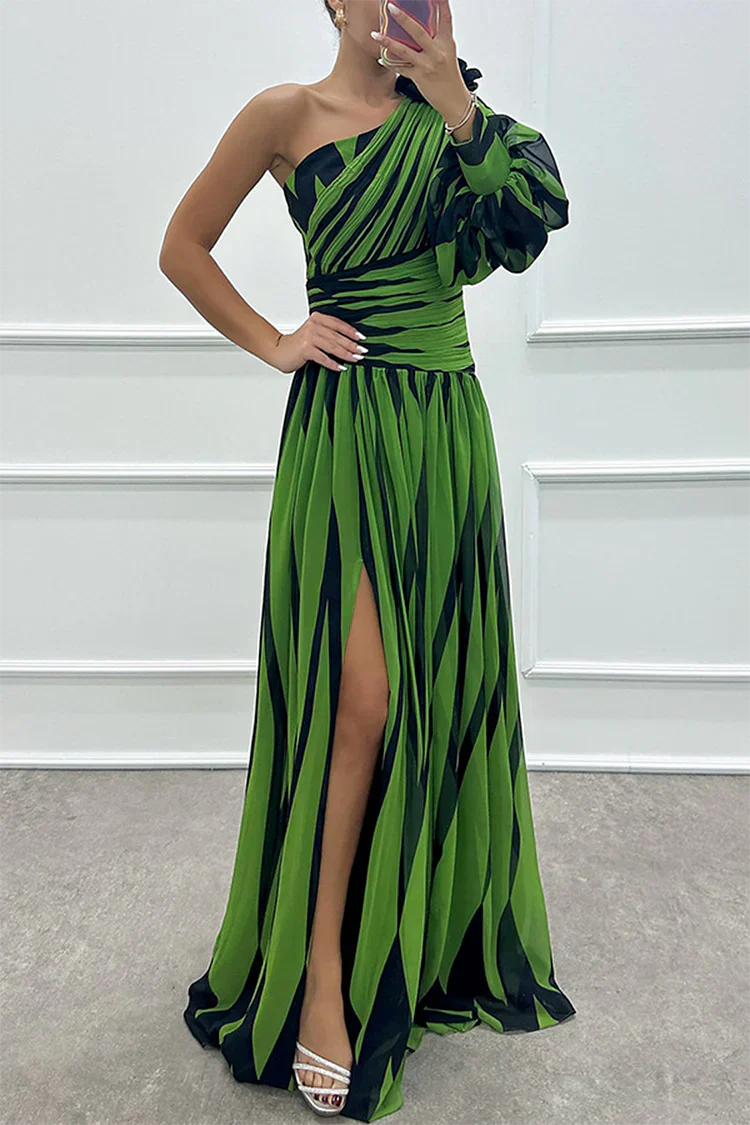 Shiloh™ | Robe maxi élégante à une épaule rayée