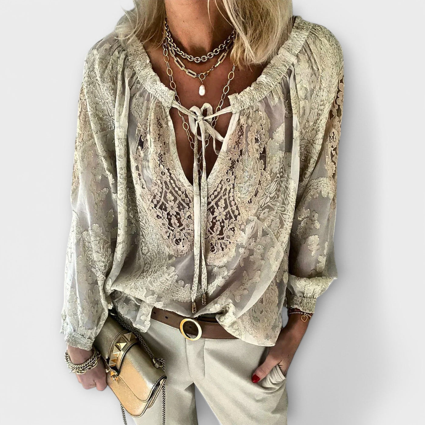 Lili - Blouse Unique avec Détails en Dentelle