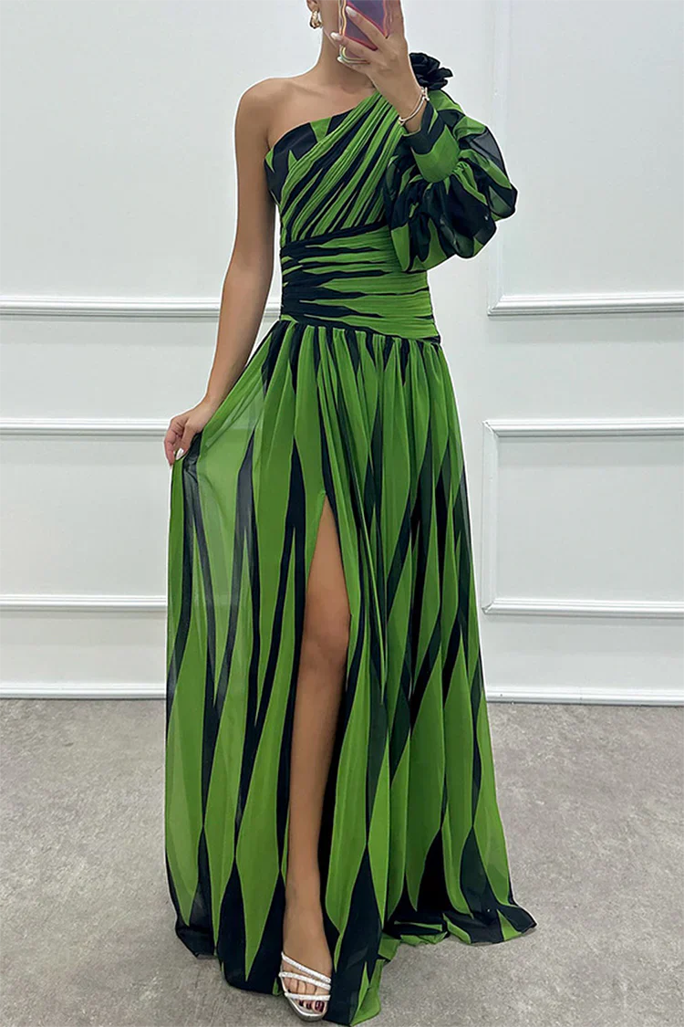 Shiloh™ | Robe maxi élégante à une épaule rayée