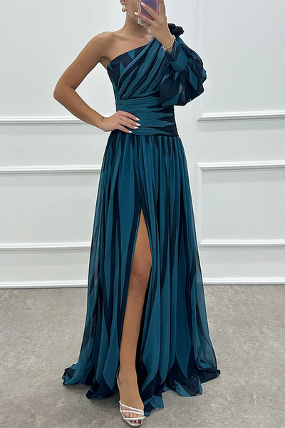 Shiloh™ | Robe maxi élégante à une épaule rayée