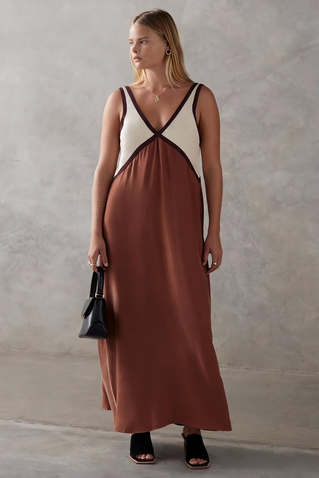 Elena - Robe Midi sans manches