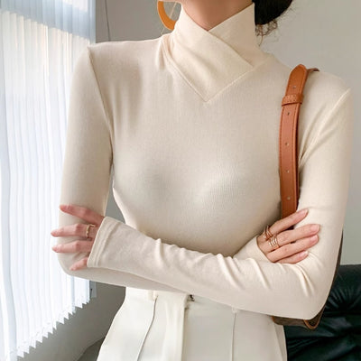 Julia - Confortable Pull Roulé