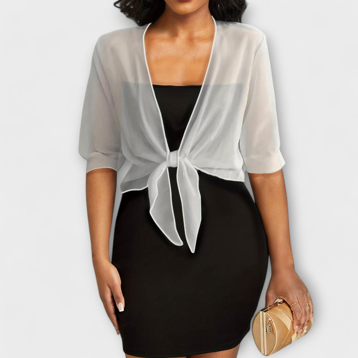 Olivia – Blouse à Ouverture Frontale