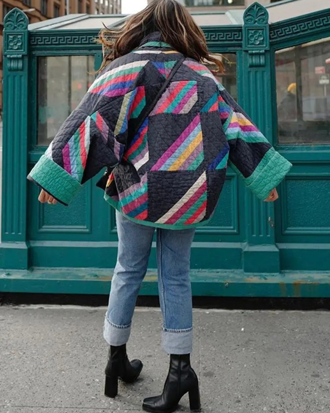 Kaia - Veste Élégante Résistante