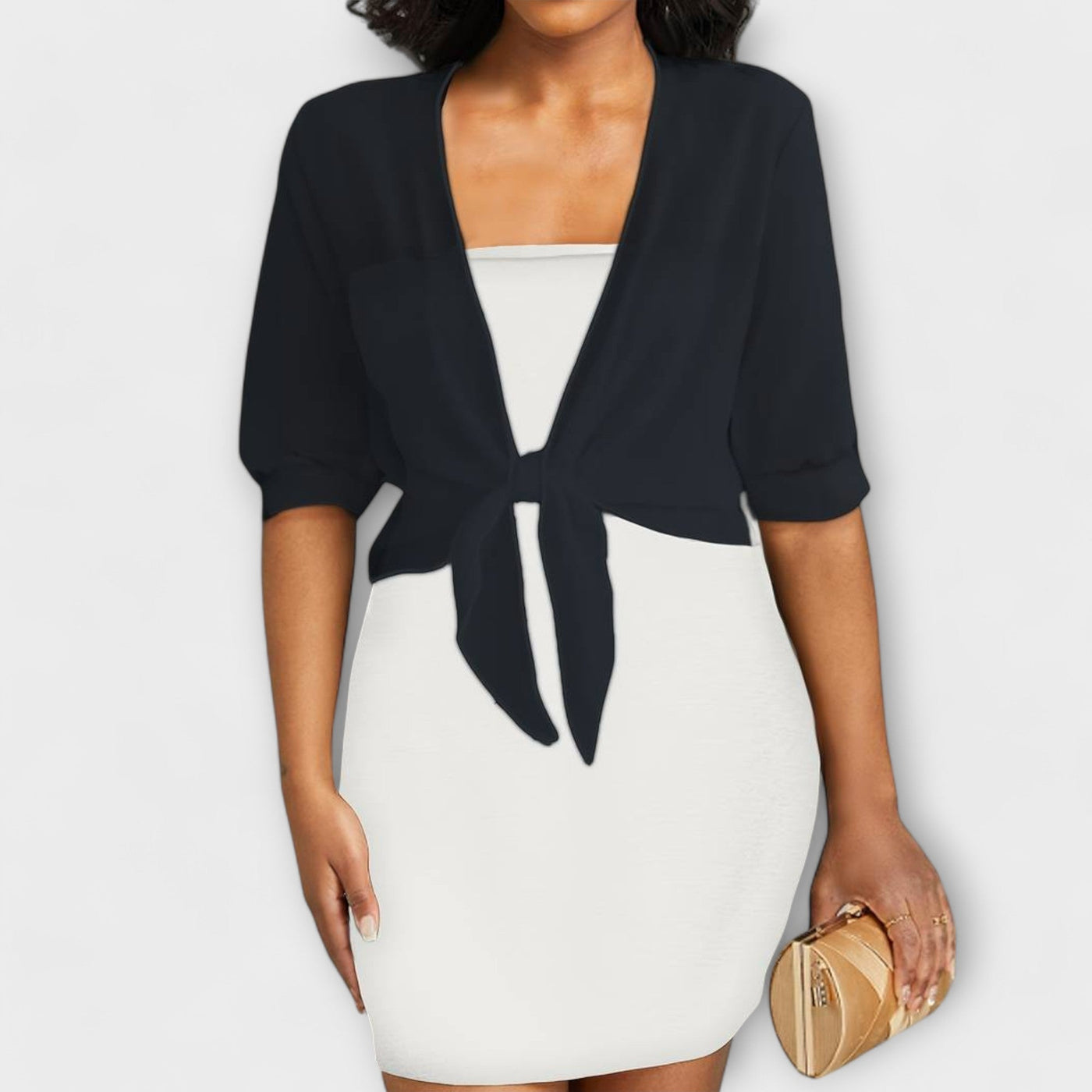 Olivia – Blouse à Ouverture Frontale